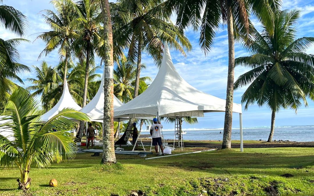 Olympisches Surfcamp in Tahiti ausgestattet